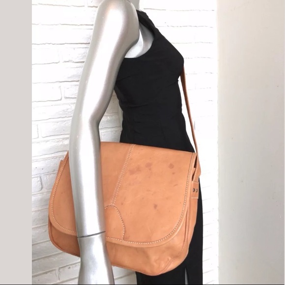 unbranded Bags Vintage Beige Leather Bohemian Crossbody Bag Poshmark